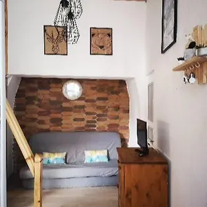 https://cauterets-superbe-appart-centre-ville-et-calme-ideal.midi-pyreneeshotels.com